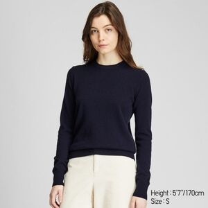Uniqlo 100% cashmere crew neck sweater Navy, Size S